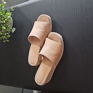 Espadrille sandals